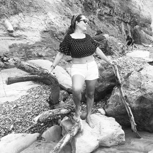 Meet your Posher, Lydia angeles